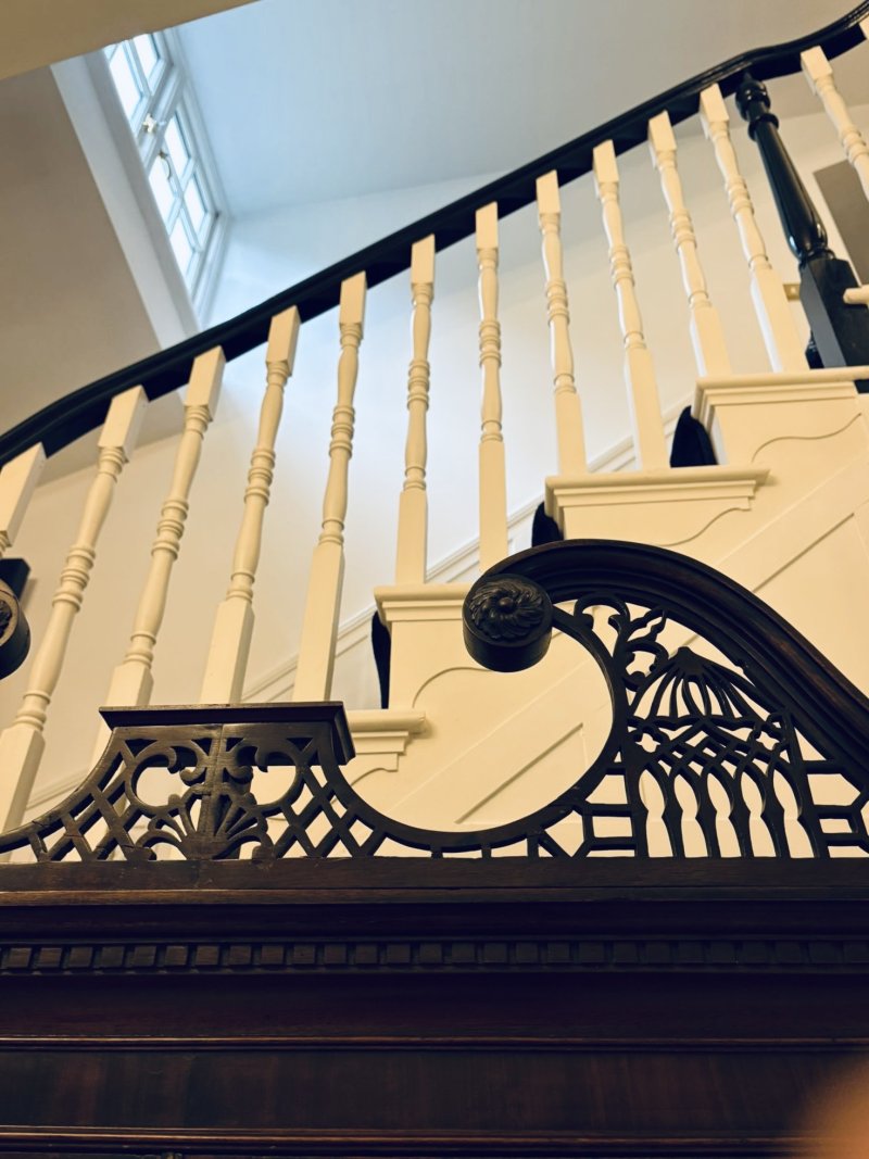 Outstanding Quality Large Antique Victorian Astral Glazed Carved Mahogany Bookcase - Image 8